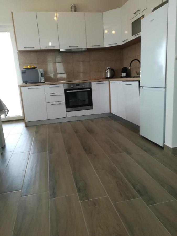 Apartment Villa Bijele Stijene Карлобаг Экстерьер фото