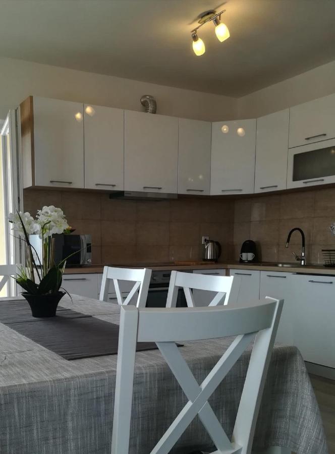 Apartment Villa Bijele Stijene Карлобаг Экстерьер фото