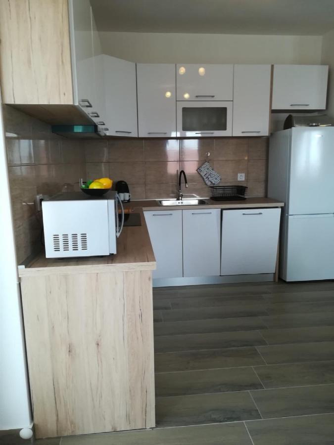 Apartment Villa Bijele Stijene Карлобаг Экстерьер фото